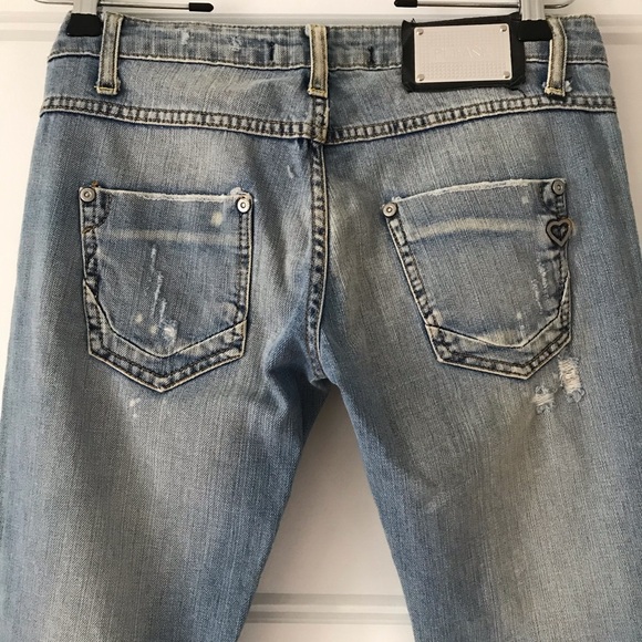 Straight leg light wash destructed Please Italian jeans - Picture 2 of 8